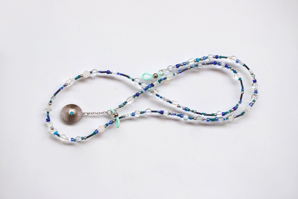 Влияние цвета на выбор украшений для особых случаев